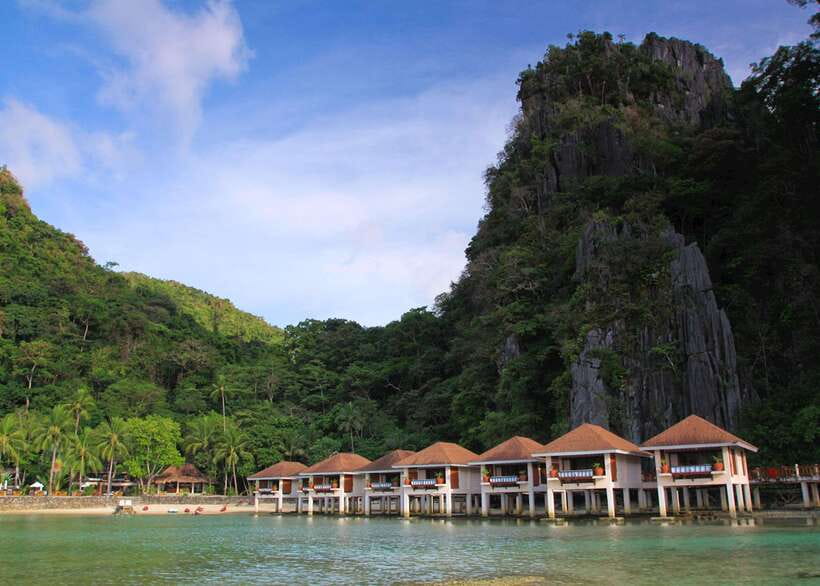 Mystic Shores: El Nido Tour B Adventure - Snake Island and its low-tide sandbar