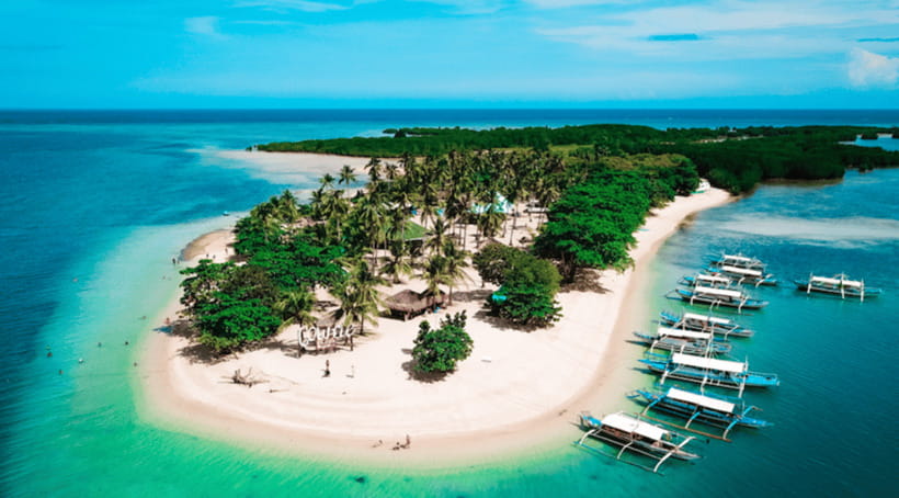 Palawan: Honda Bay Island Hopping Cruise - Filipino lunch on the beach