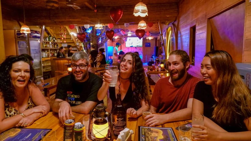 Panglao Bohol Island: Alona Beach Pub Crawl with Drinks - What the Panglao pub crawl is really like