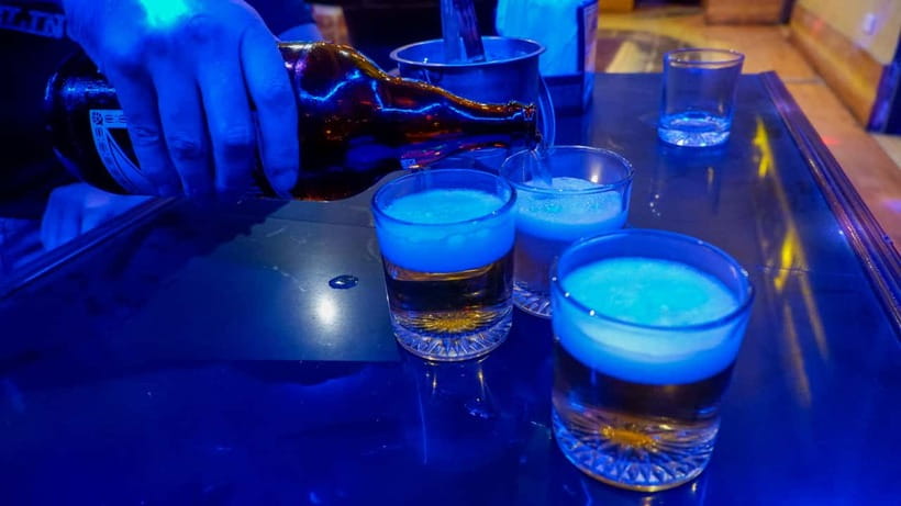 Panglao Bohol Island: Alona Beach Pub Crawl with Drinks - Meeting at Abraham Bohol at 9:00 p.m.
