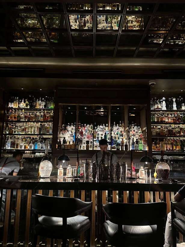 Poblacion Makati Bar Hopping Experience - Final stop: a high-energy superclub