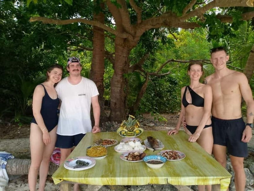Port Barton: Island Hopping with Lunch,Hotel Transfer & Fees - Twin Peaks Reef: your first hour in the water
