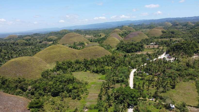 PREMIUM Bohol Eco-Tours: Chocolate hills - Pangas Falls, the day’s quiet reward
