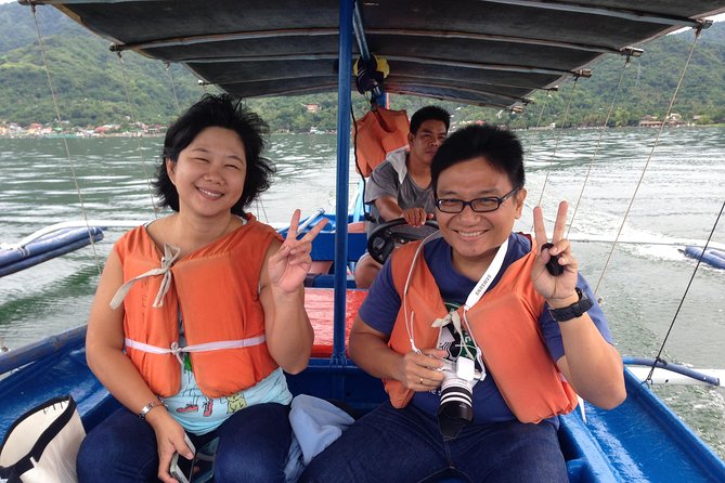 Private Tour: Tagaytay Midlands & Taal Volcano Boat Ride - Lunch in Silang and the Korean temple stop