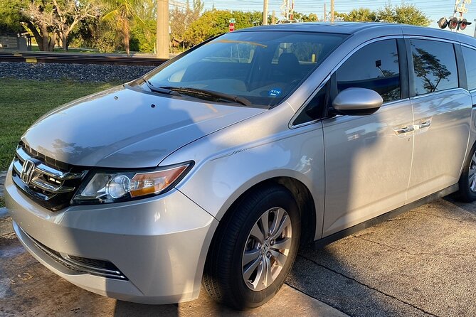 Private Transfer from Manila Cruise Port to Manila city hotels - The Nameplate Pickup and Driver Communication