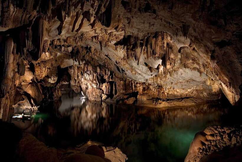 Puerto Princesa: Extended Underground River Tour (up to 4km) - The 20-minute boat ride to the river entrance