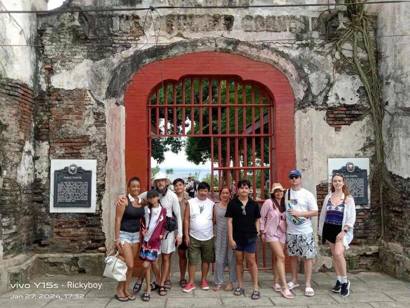 Puerto Princesa; Half day City tour - Plaza Cuartel and the hard wartime story