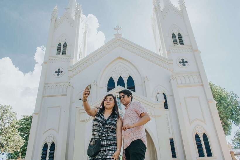 Puerto Princesa: Half-Day City Tour with Optional Massage - Immaculate Conception Cathedral and Plaza Cuartel
