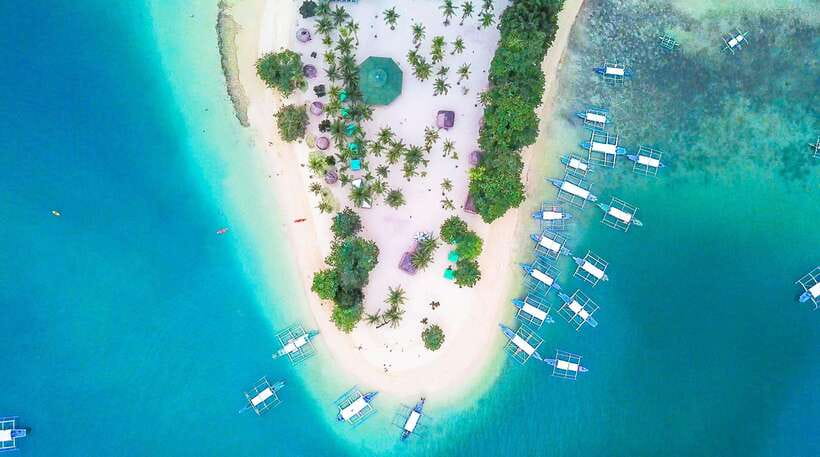 Puerto Princesa in 3 days: Tours with optional hotel rooms - Day three: Honda Bay island hopping and the airport connection