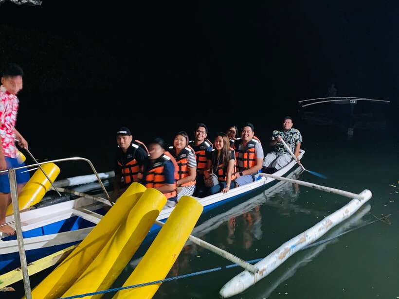Puerto Princesa: Jungle Firefly Watching Boat Tour & Dinner - A Local Dinner Before the Fireflies