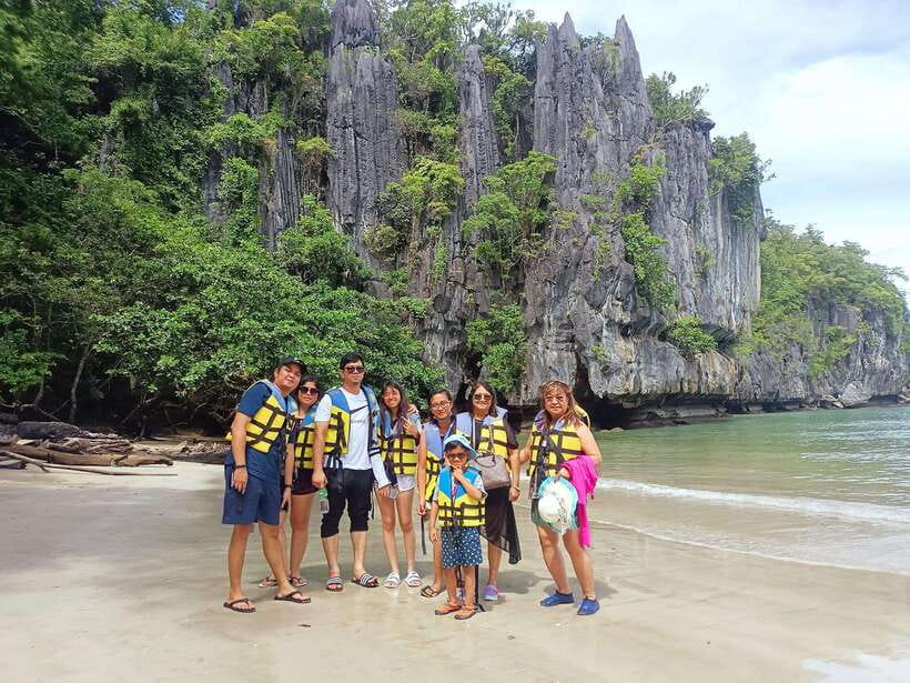 Puerto Princesa Palawan: Underground River with Lunch - Entering the Puerto Princesa Underground River