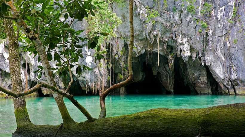 Puerto Princesa Underground River Tour (shared tour) - Entering the 4.3-kilometer visitor section