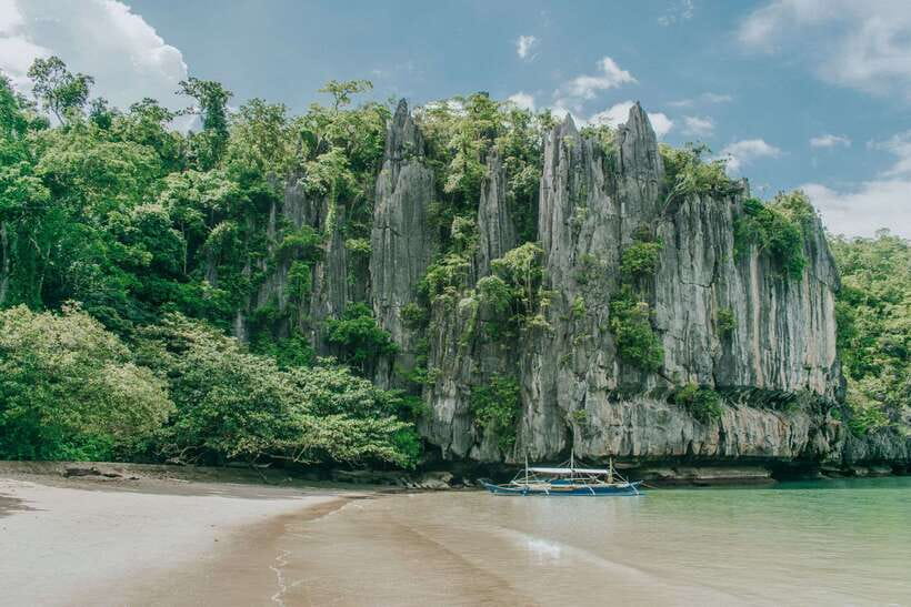 Puerto Princesa: Underground River, Zipline, Paddleboat Tour - Five things to know before you go