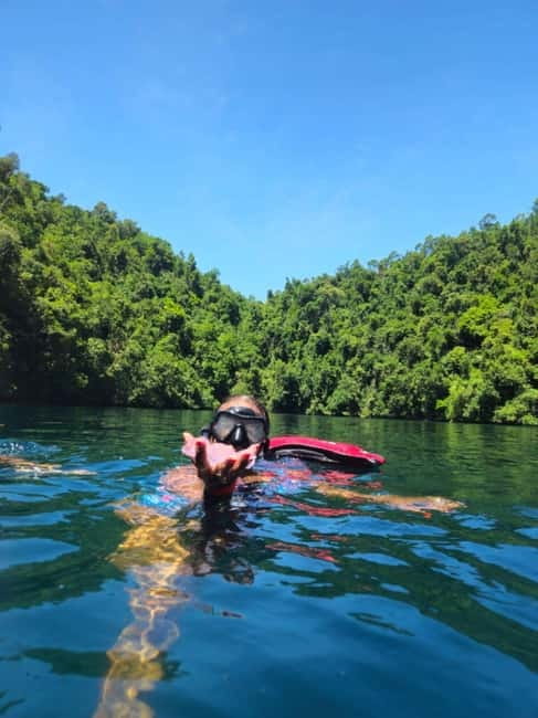 Siargao: Jellyfish Sohoton Cove Tour with Lunch and Pickup - Tiktikan Lagoon and the importance of sunshine