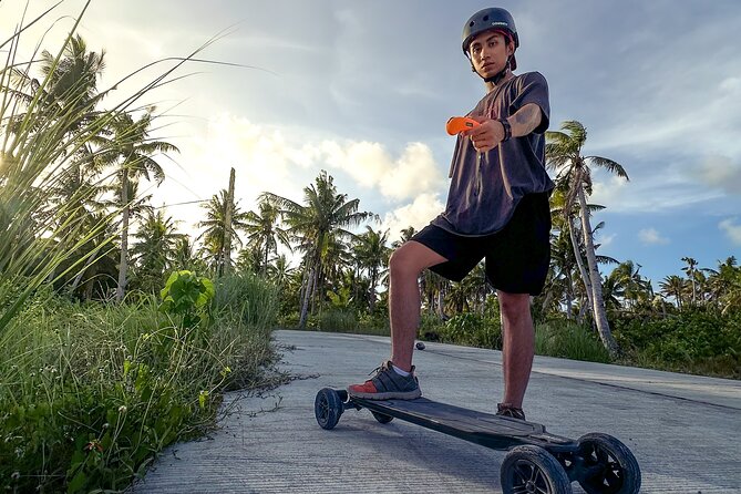 Siargao - Morning 2 Hours Guided Electric Skate Experience - Learning to control the Exway Atlas