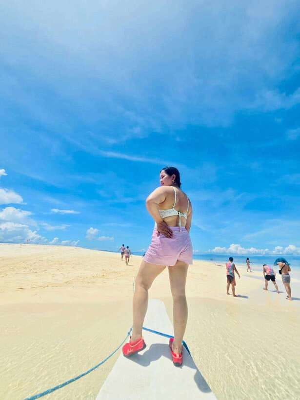 SIARGAO: PRIVATE ISLAND HOPPING GUYAM, DAKU AND NAKED ISLAND - What the $270 price really covers