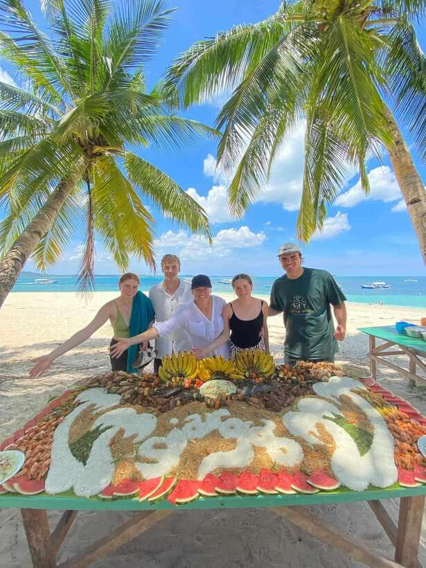 Siargao:Tri Island Hopping Naked Island, Daku, Guyam w/Lunch - Key details before you book