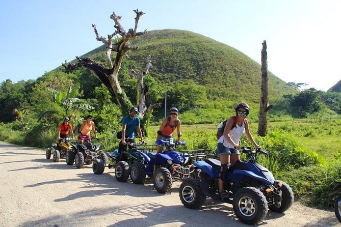 Siquijor Land Tour - A short stop at the Butterfly Sanctuary