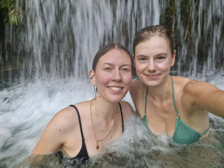 Siquijor: Siquijor Island Tour Cambugahay Falls Private - Sambulawan Underground River in Lazi