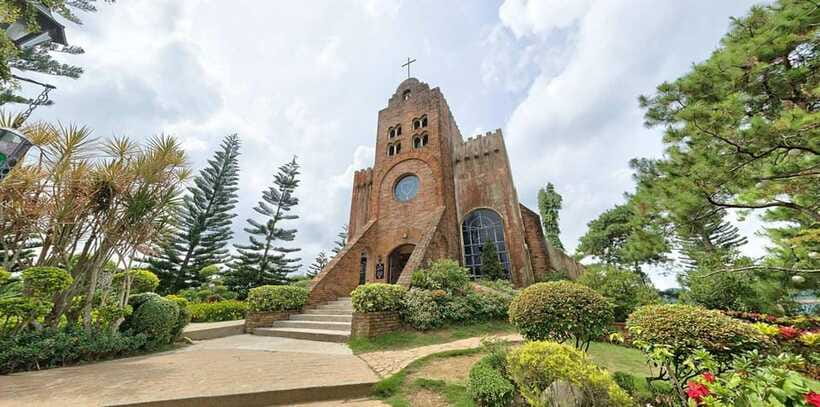 Skyline Escape: Tagaytay Day Tour from Manila (Private) - Sky Ranch gives the day a lighter break