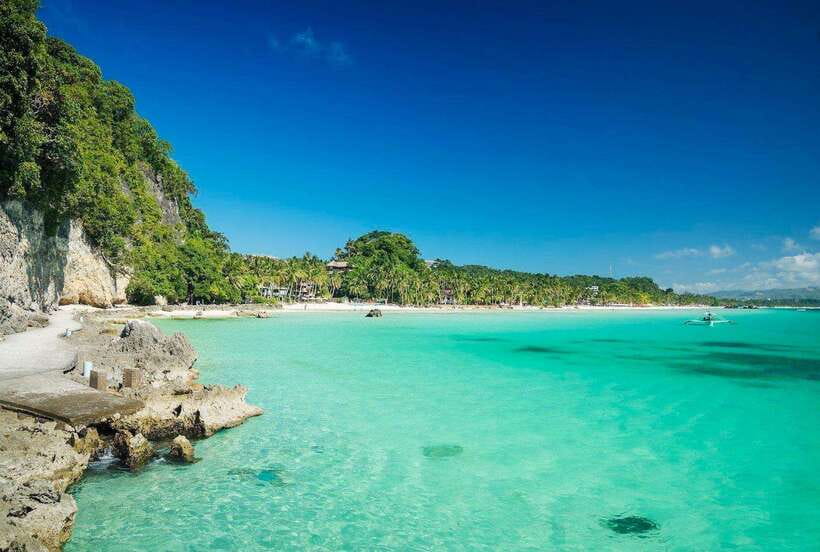 Soar & Explore: Boracay Parasailing + Island Hopping - What the $76 price really gets you
