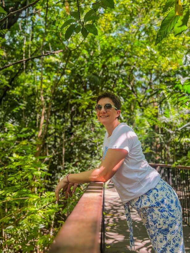 Solo Traveler Friendly Manila Walk w/ Mobile Photography - What the mobile photography session is really worth