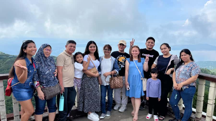 Taal Volcano Lake ( Boating around the lake ) - The guide’s local touch and lunch question