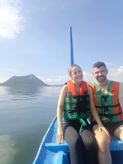 Tagaytay: Taal Volcano Tagaytay Private Tour w/Jeepney Ride - Cruising Taal Lake toward the volcano