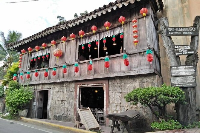 The Original Cebu City Historical and Food Walking Tour - The Heritage of Cebu Monument