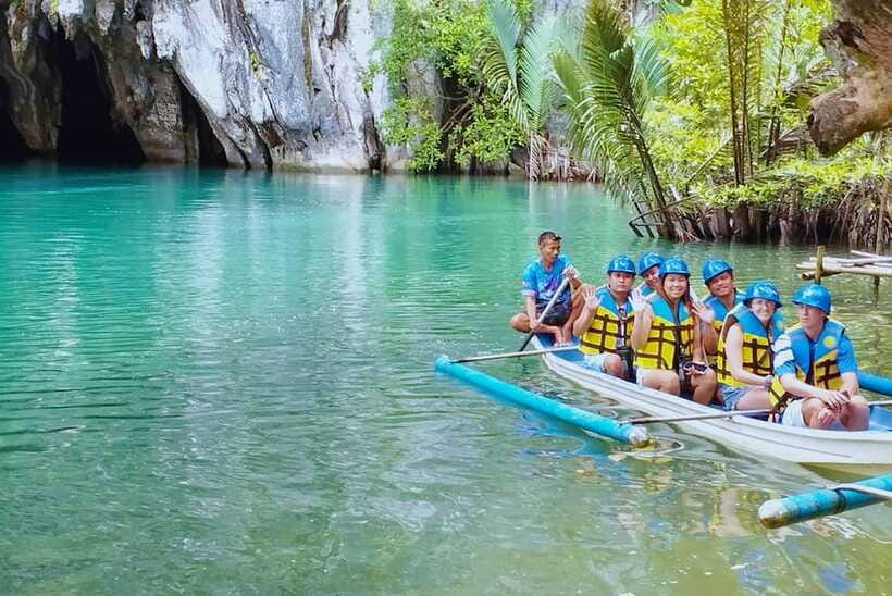 Underground River with Lunch - Who will get the most from this day