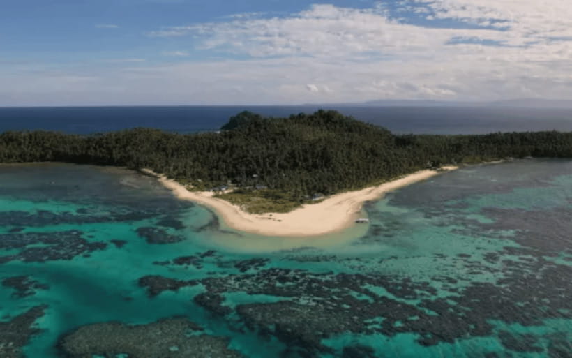 Waves & Wonders: Siargao Private Tour M Adventure - Mam-On Island and the quiet islets nearby